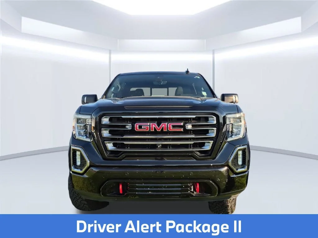 Used 2020 ONYX BLACK GMC AT4 image 8