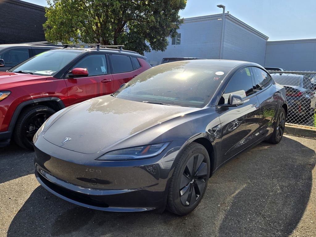 Used 2025 Black Tesla Long Range image 3