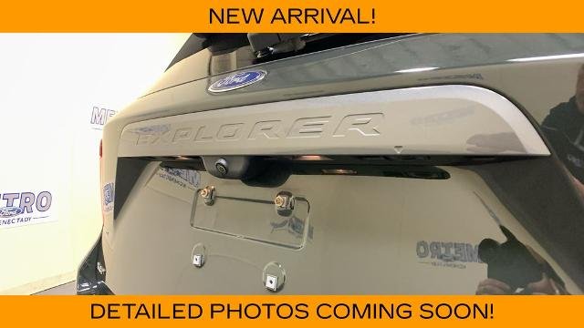 Certified Used 2023 Green Metallic Ford XLT image 71