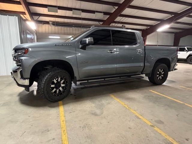 Used 2019 Gray Chevrolet LTZ image 4
