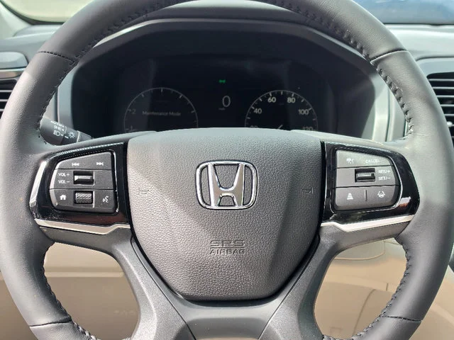 New 2027 Radiant Red Metallic II Honda EX-L image 9