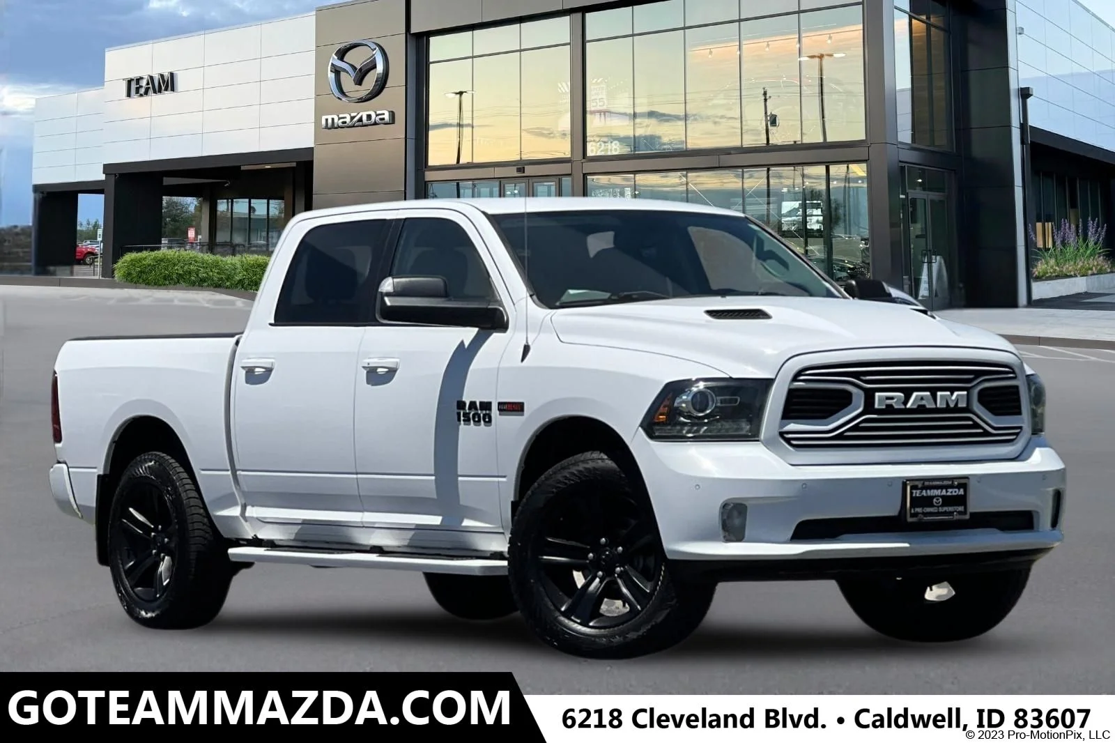 Used 2018 White Ram Sport image 1