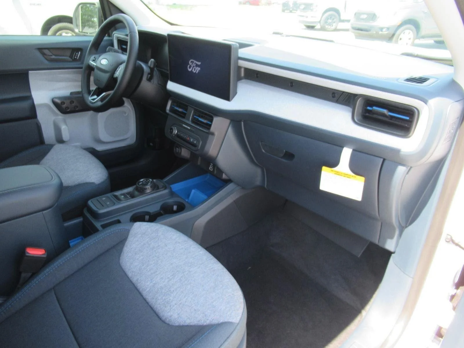 New 2026 Oxford White Ford XLT image 11