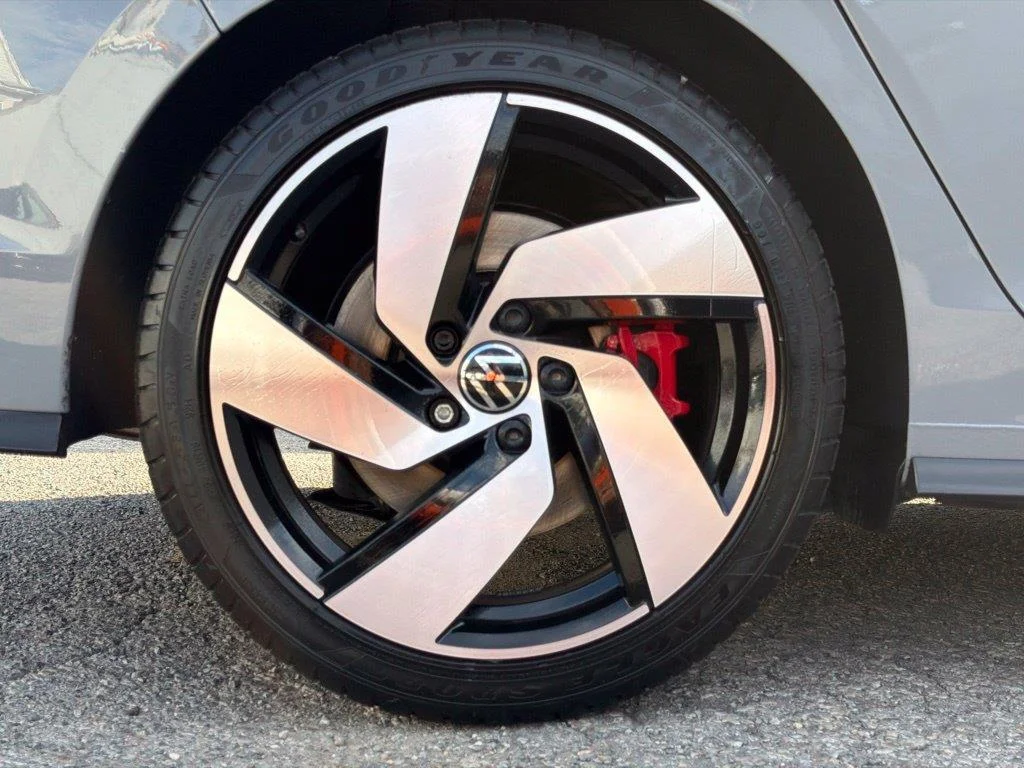 2024 Volkswagen Golf GTI S - Photo 12