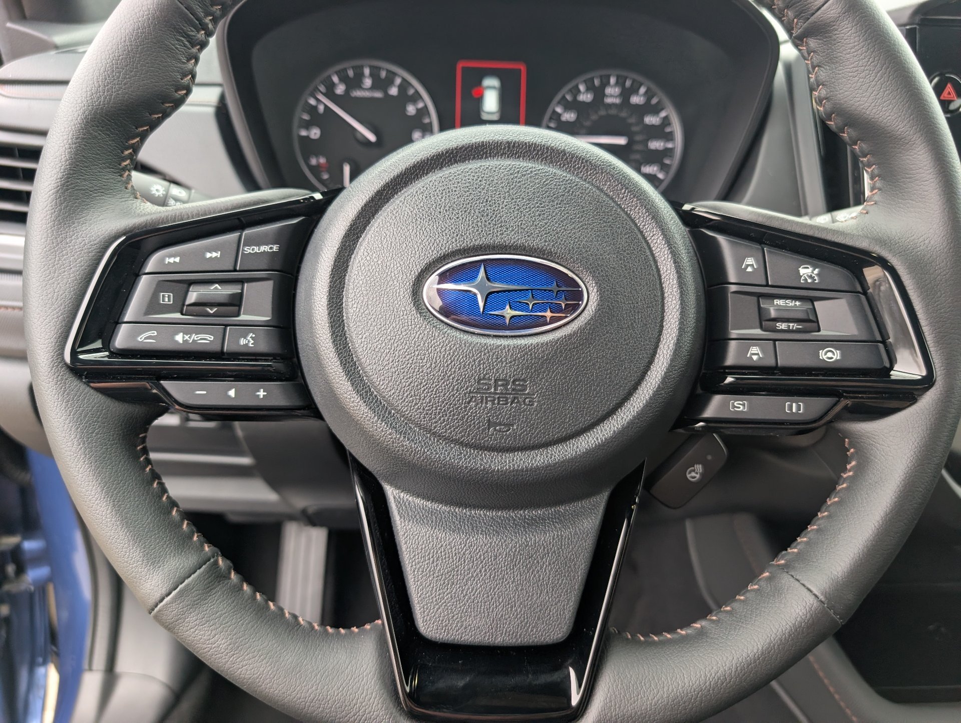 New 2026 DAYBREAK BLUE PEARL Subaru Touring image 9