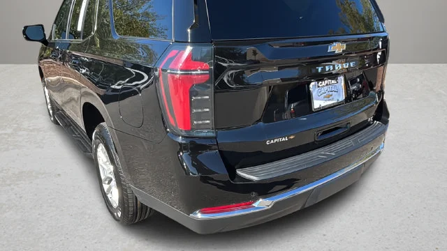 Used 2025 Black Chevrolet LT image 40