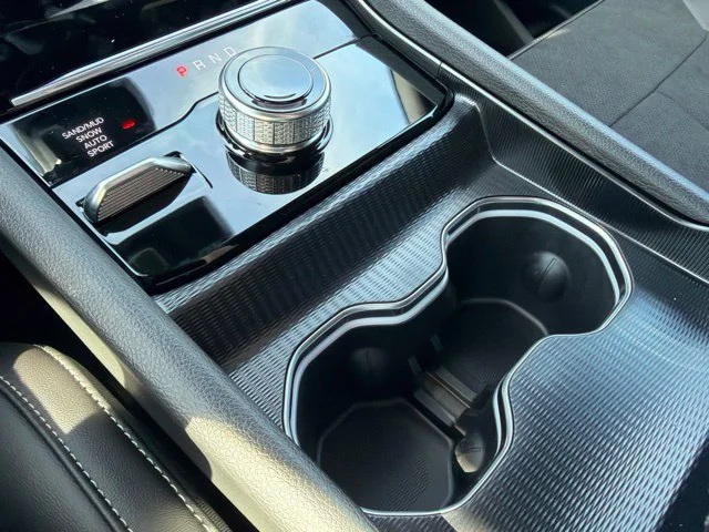 New 2026 Gray Jeep Altitude image 21