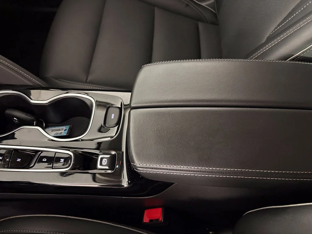 Certified Used 2023 SAPPHIRE METALLIC Buick Essence image 40