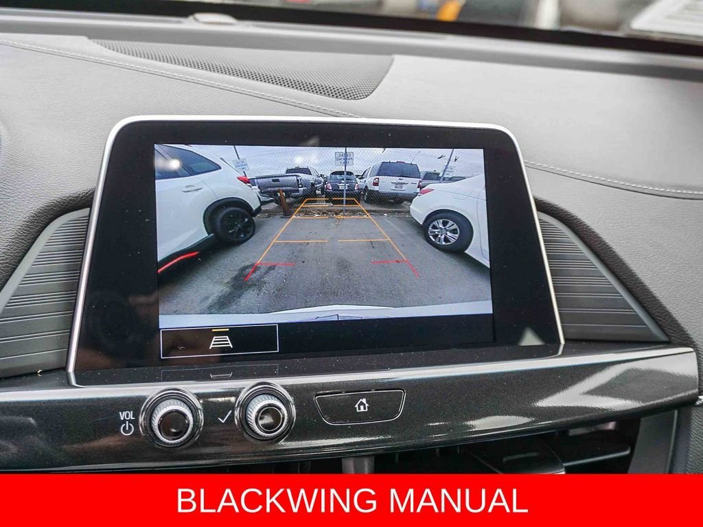 Used 2022 White Cadillac V-Series image 23