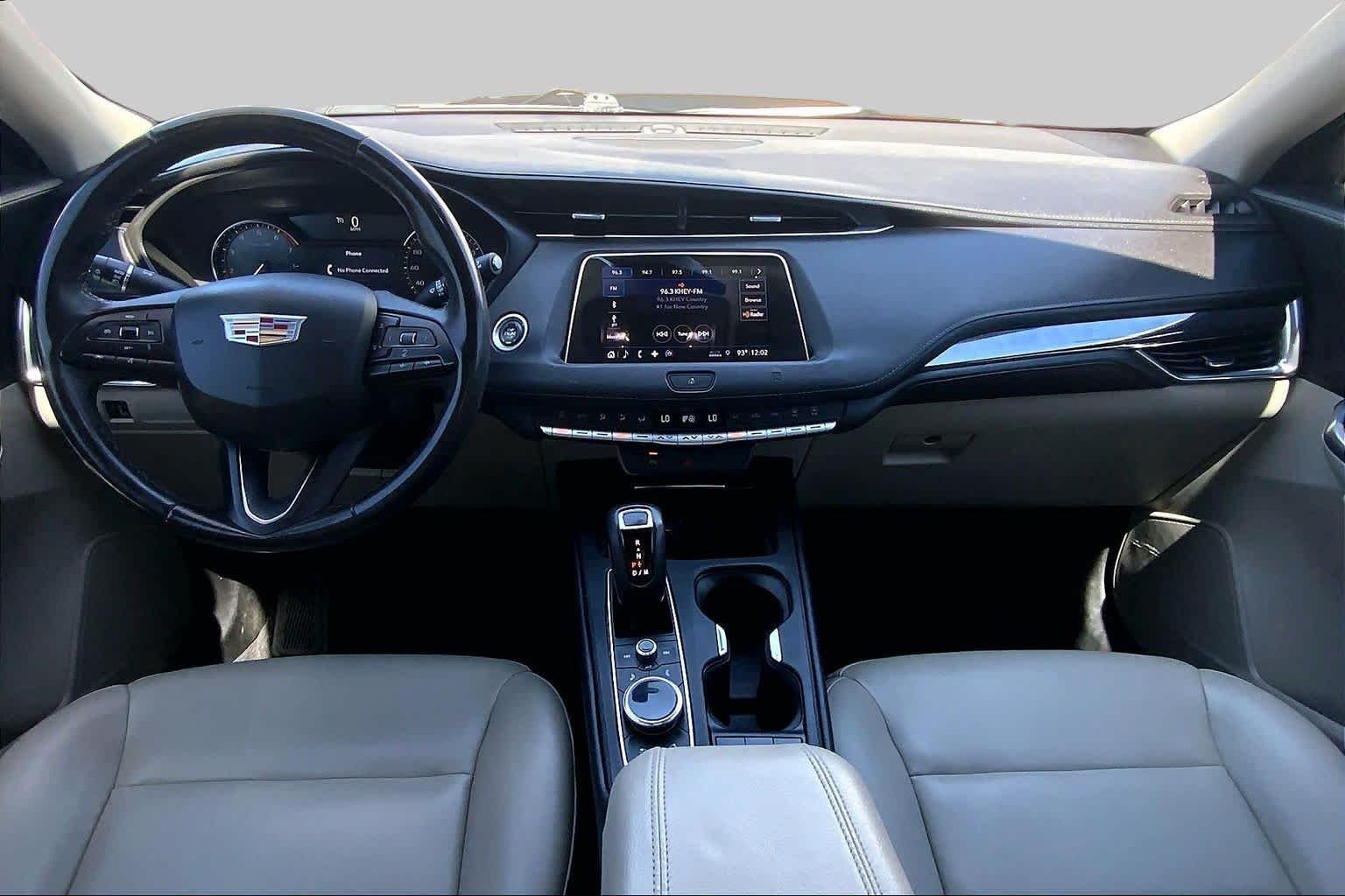 Used 2019 Autumn Metallic Cadillac FWD Luxury image 13