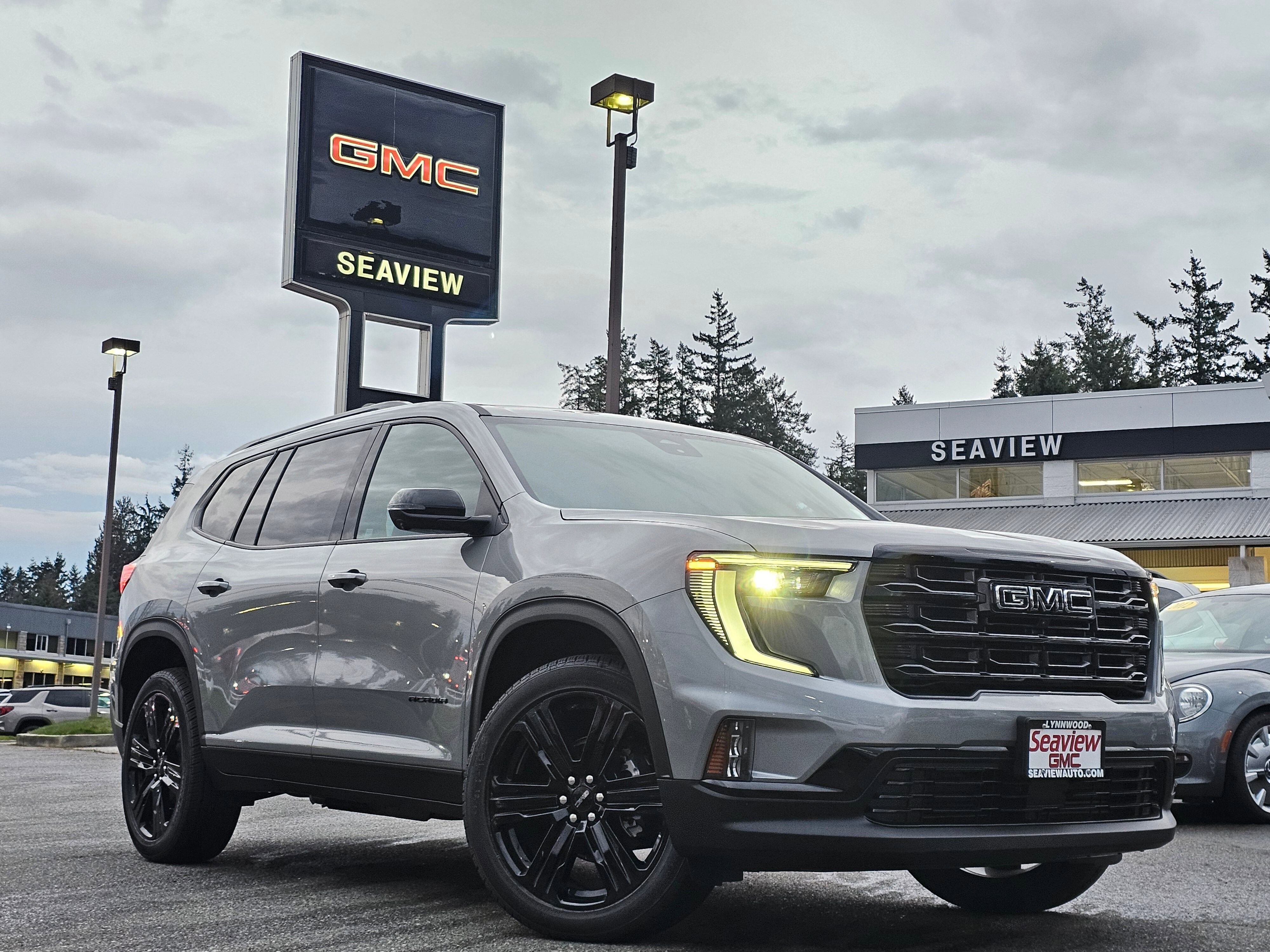 2026 GMC Acadia Elevation AWD's photo