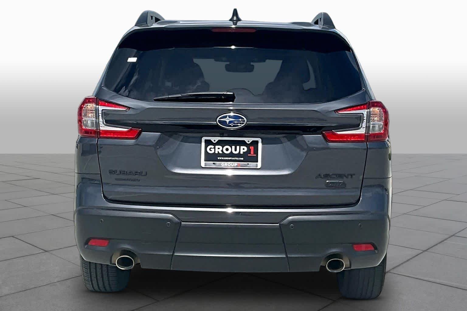 Used 2023 Magnetite Gray Metallic Subaru Onyx Edition Limited image 4