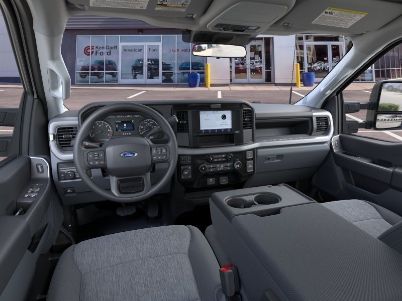 New 2026 Oxford White Ford XL image 10
