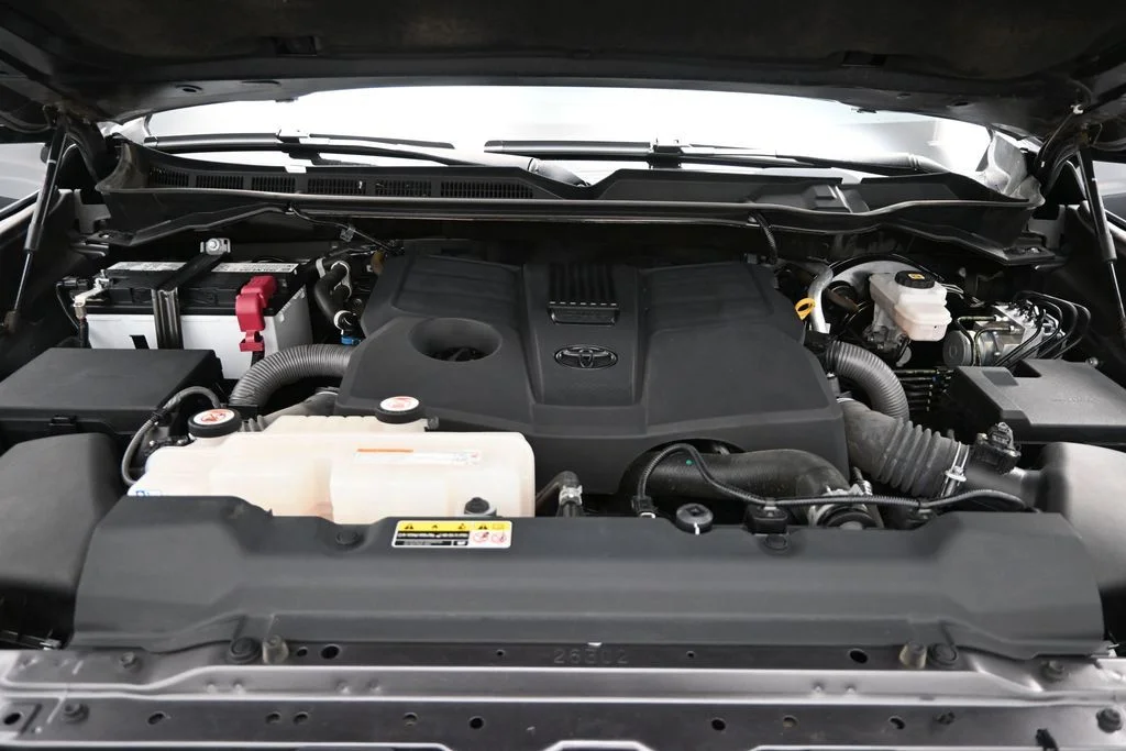 Used 2023 Gray Toyota Platinum image 22