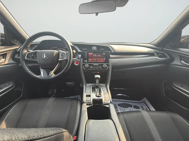 Used 2020  Honda Sport image 9