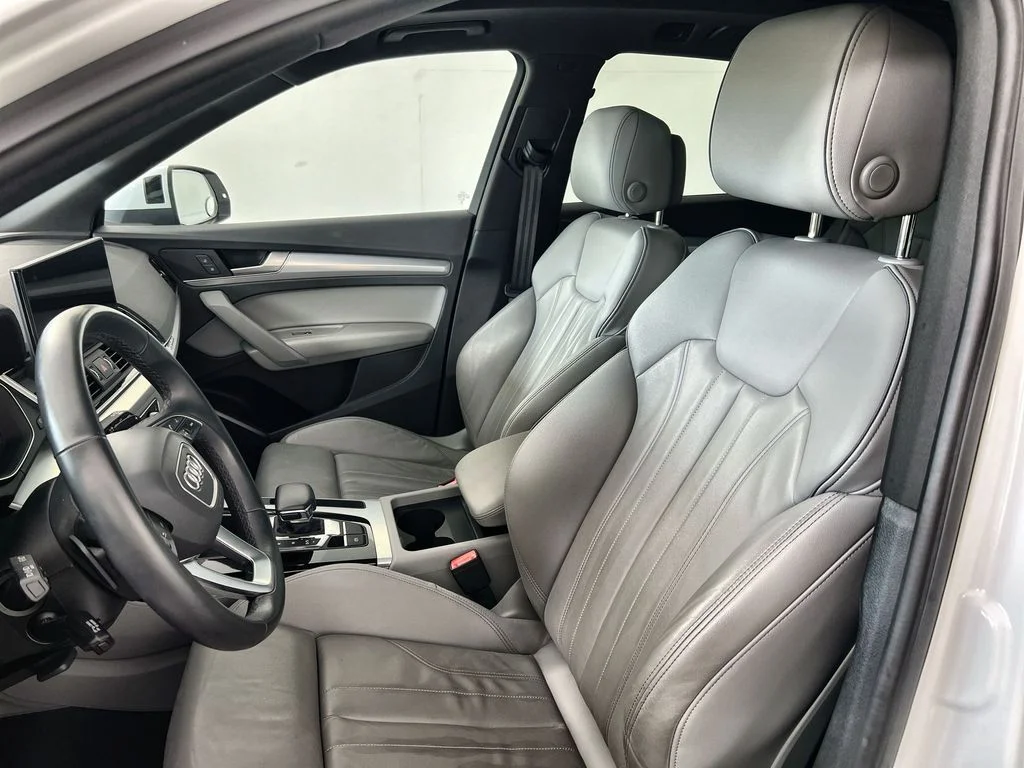 Used 2025 White Audi 45 S line Premium image 12