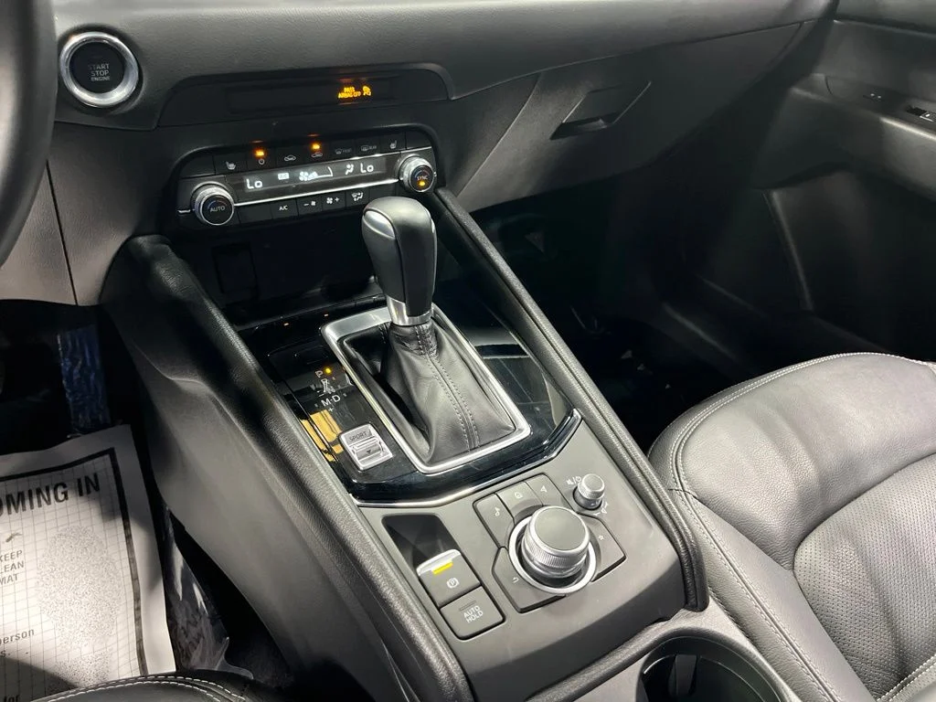 Used 2025 White Metallic Mazda 2.5 S Preferred Package image 27