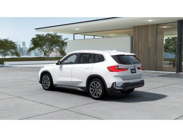 New 2027 Mineral White Metallic BMW xDrive28i image 2