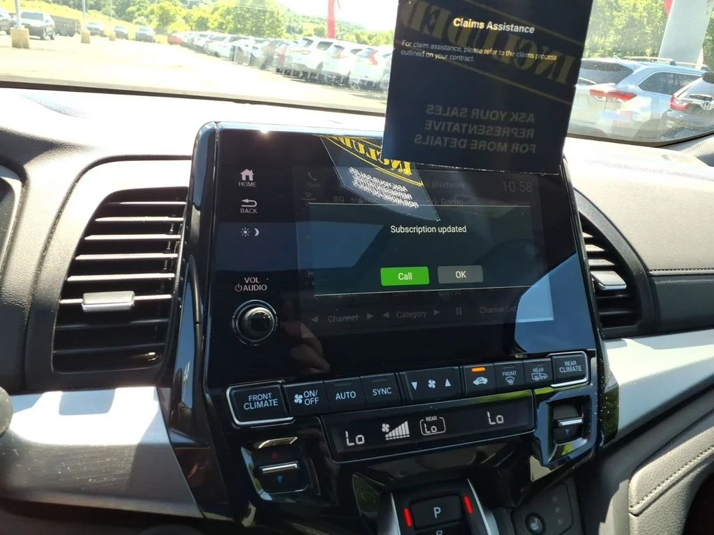 Used 2023 Black Honda EX-L image 36
