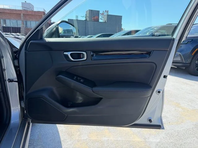 Used 2023 Gray Honda Touring image 18