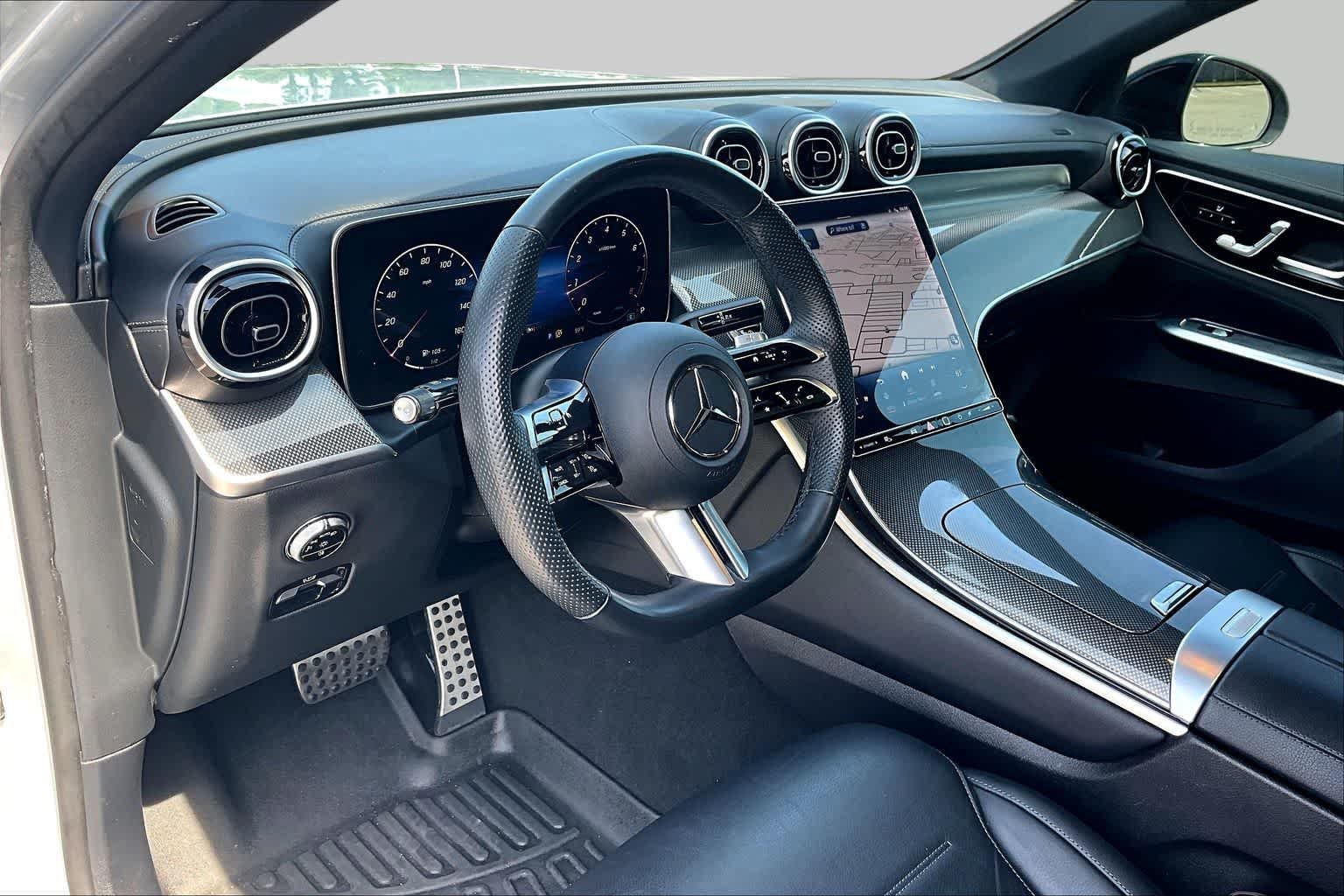 Used 2024 Cirrus Silver Metallic Mercedes-Benz GLC 300 image 18