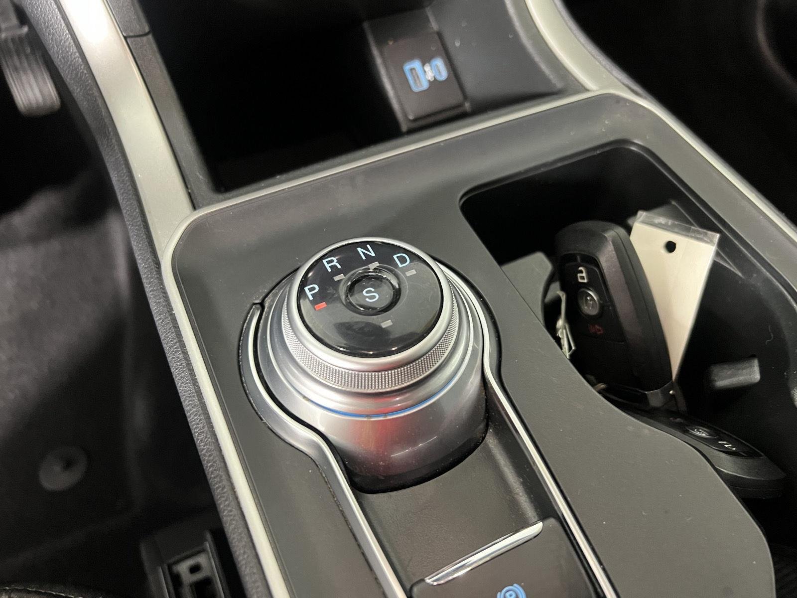 Used 2023 Carbonized Gray Ford SE image 19