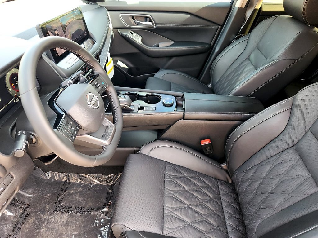 Certified Used 2026 Blue Nissan Platinum image 13