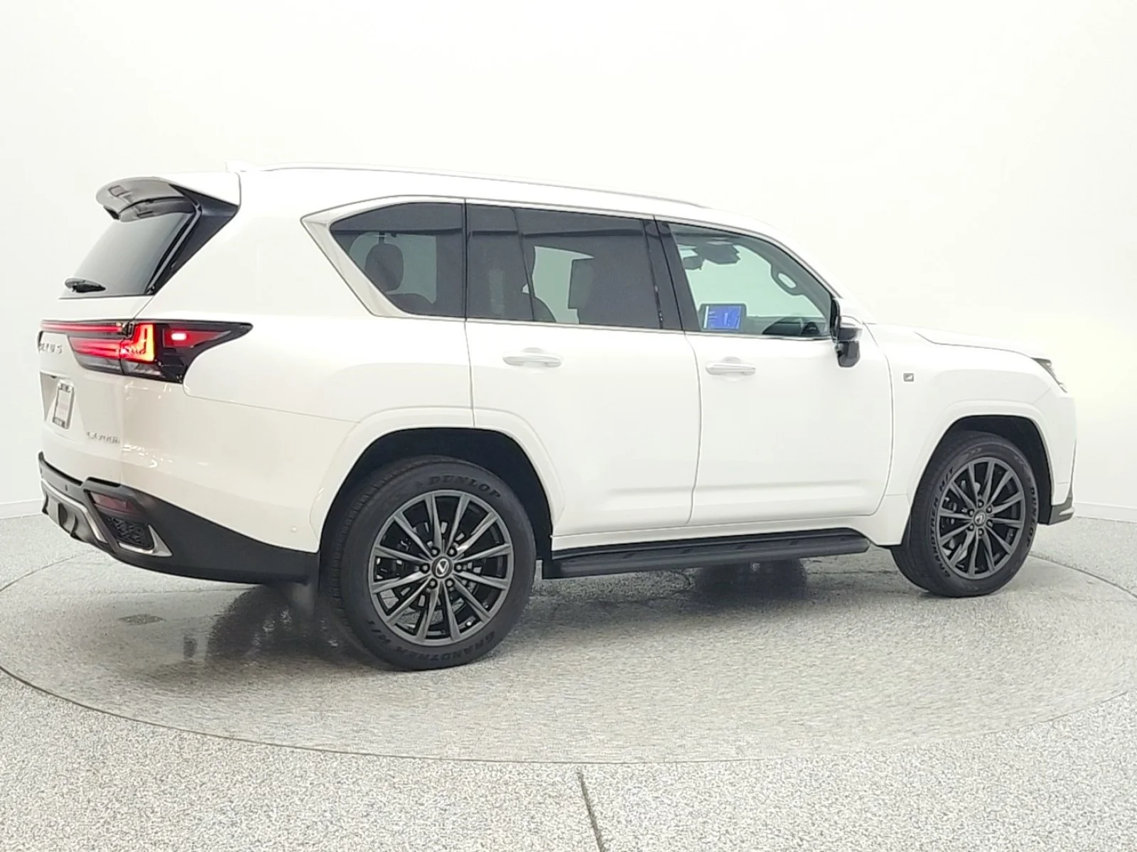 Used 2025 Ultra White Lexus LX 700h F SPORT 4WD image 5