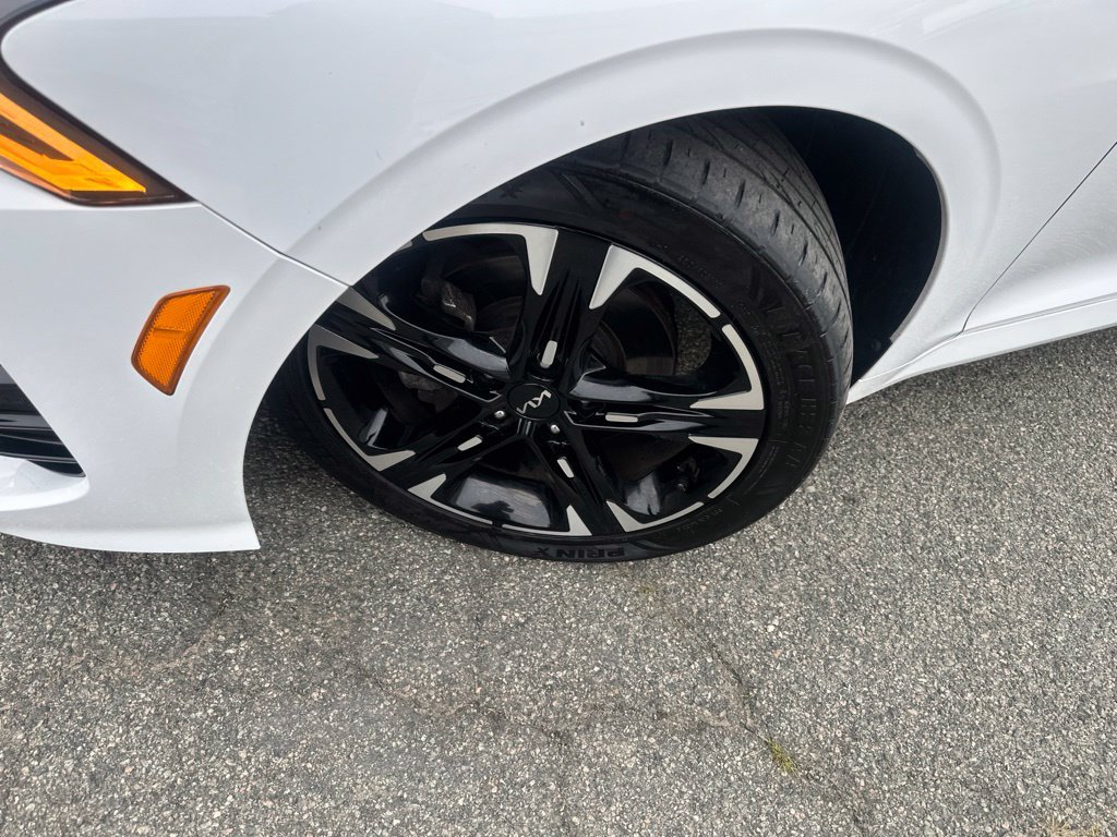 Certified Used 2023 White Kia GT-Line image 2