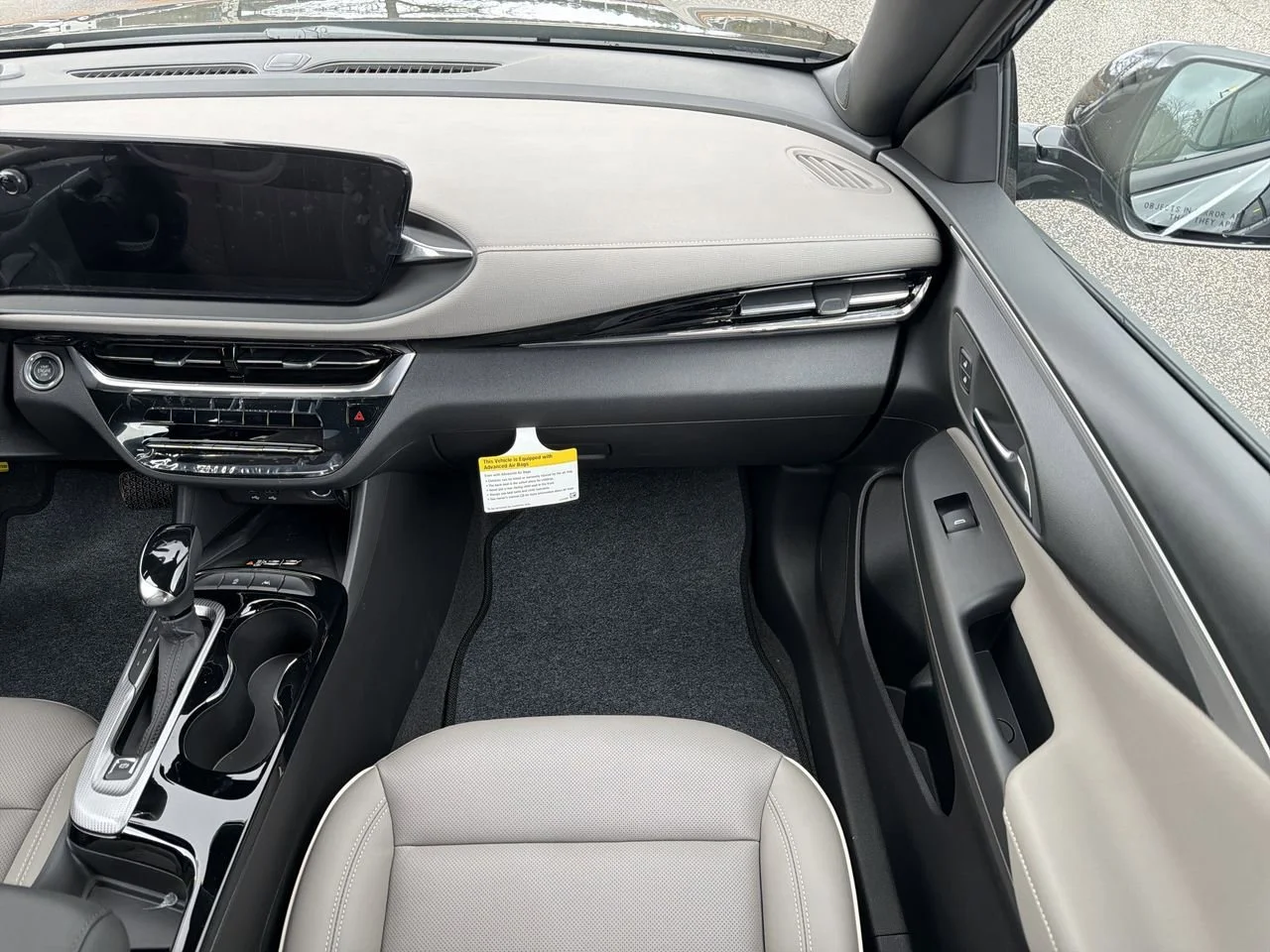 New 2026 Ebony Twilight Metallic Buick Avenir image 24