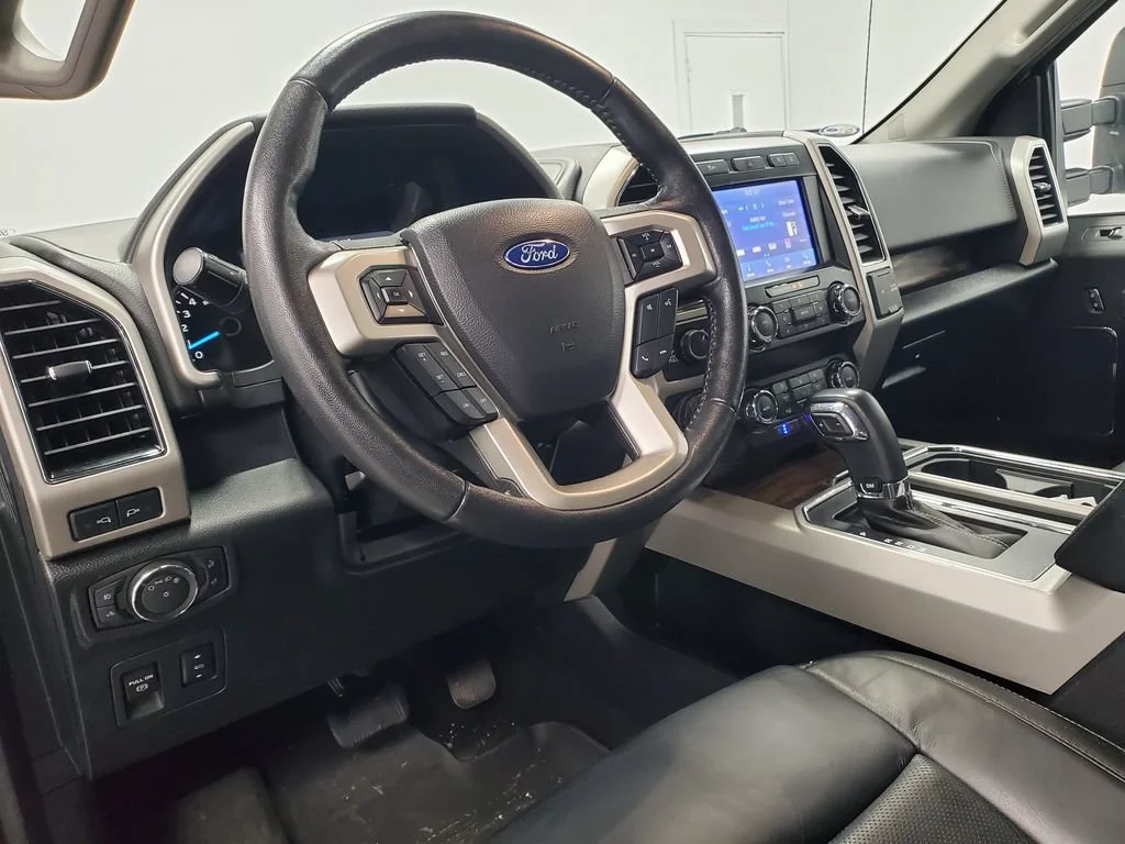 Used 2020 White Ford XL image 13
