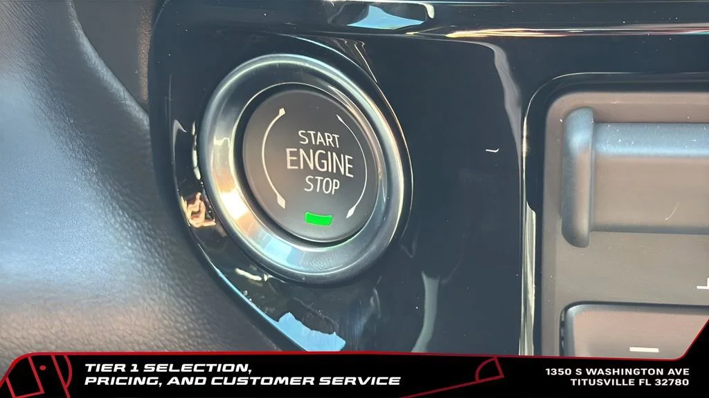 New 2026 Summit White GMC Elevation image 36