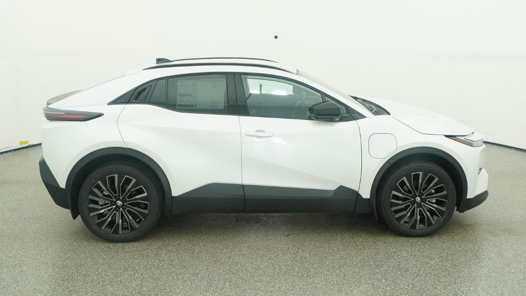 New 2026 Wind Chill Pearl Toyota XSE image 49