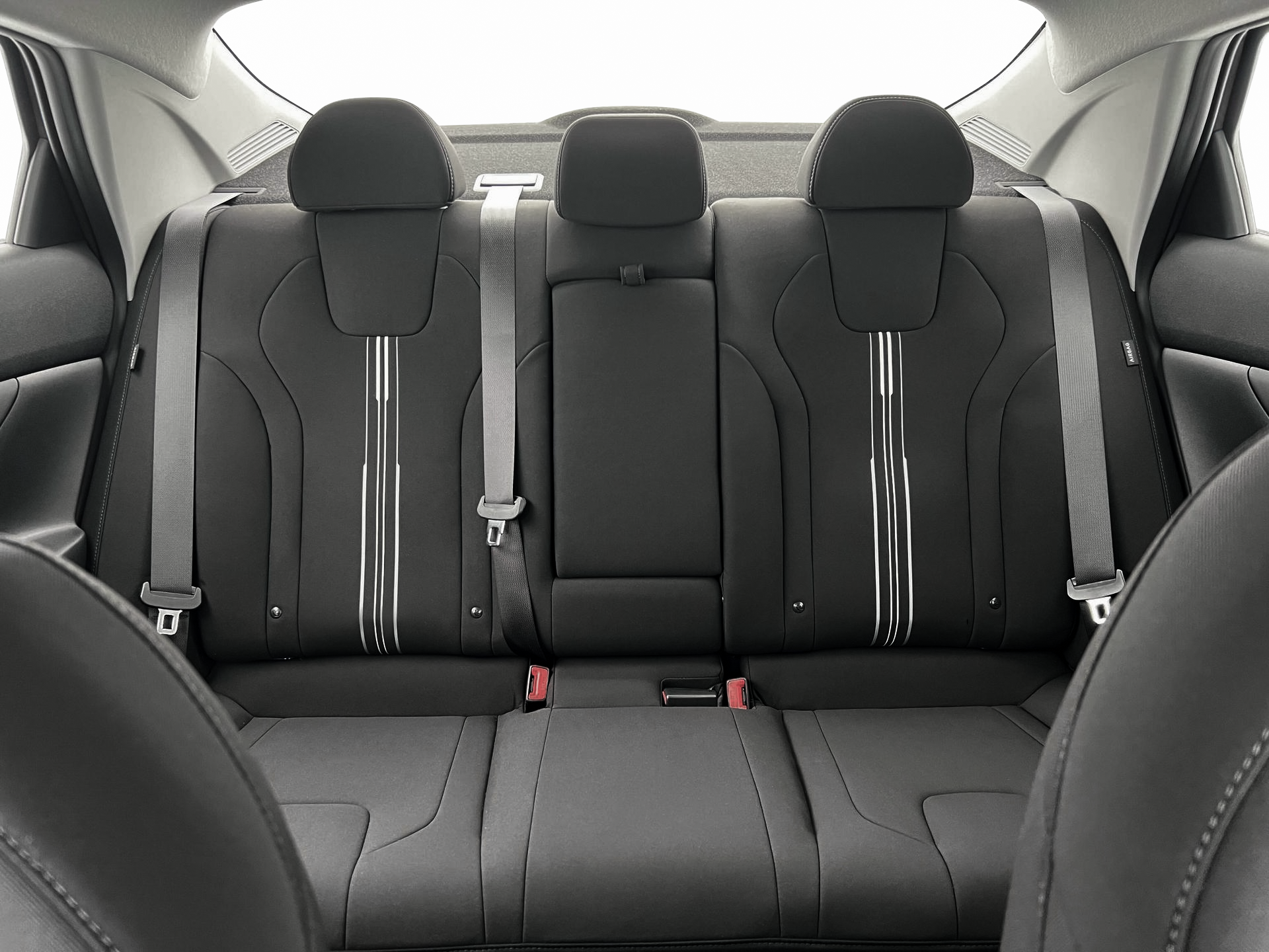 2025 Hyundai Elantra SEL - Photo 16