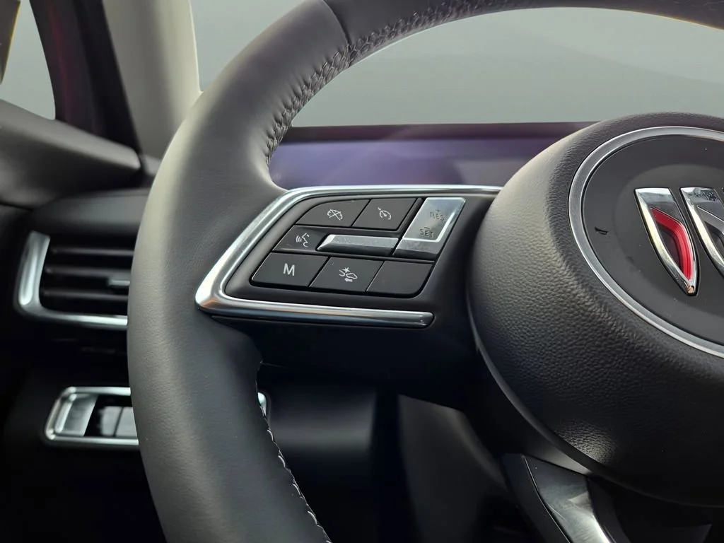 2025 Buick Envision Preferred - Photo 26