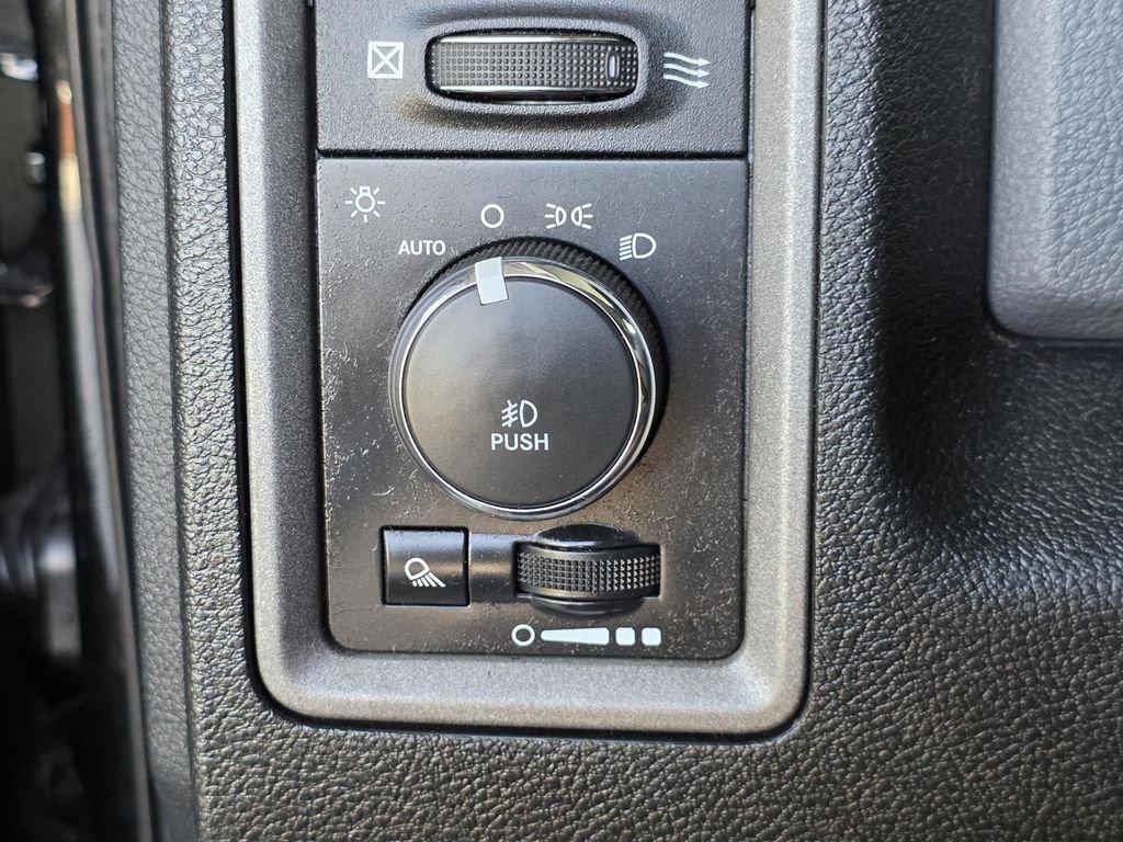 Used 2015 Black Ram Express image 16