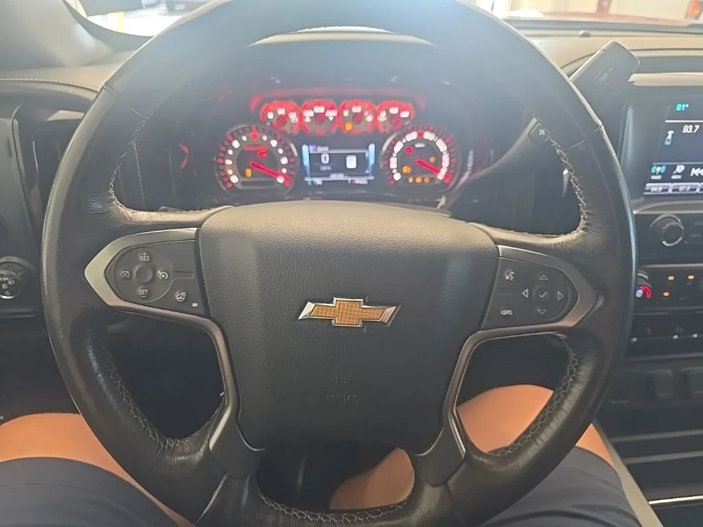 Used 2018 Red Chevrolet LTZ image 13