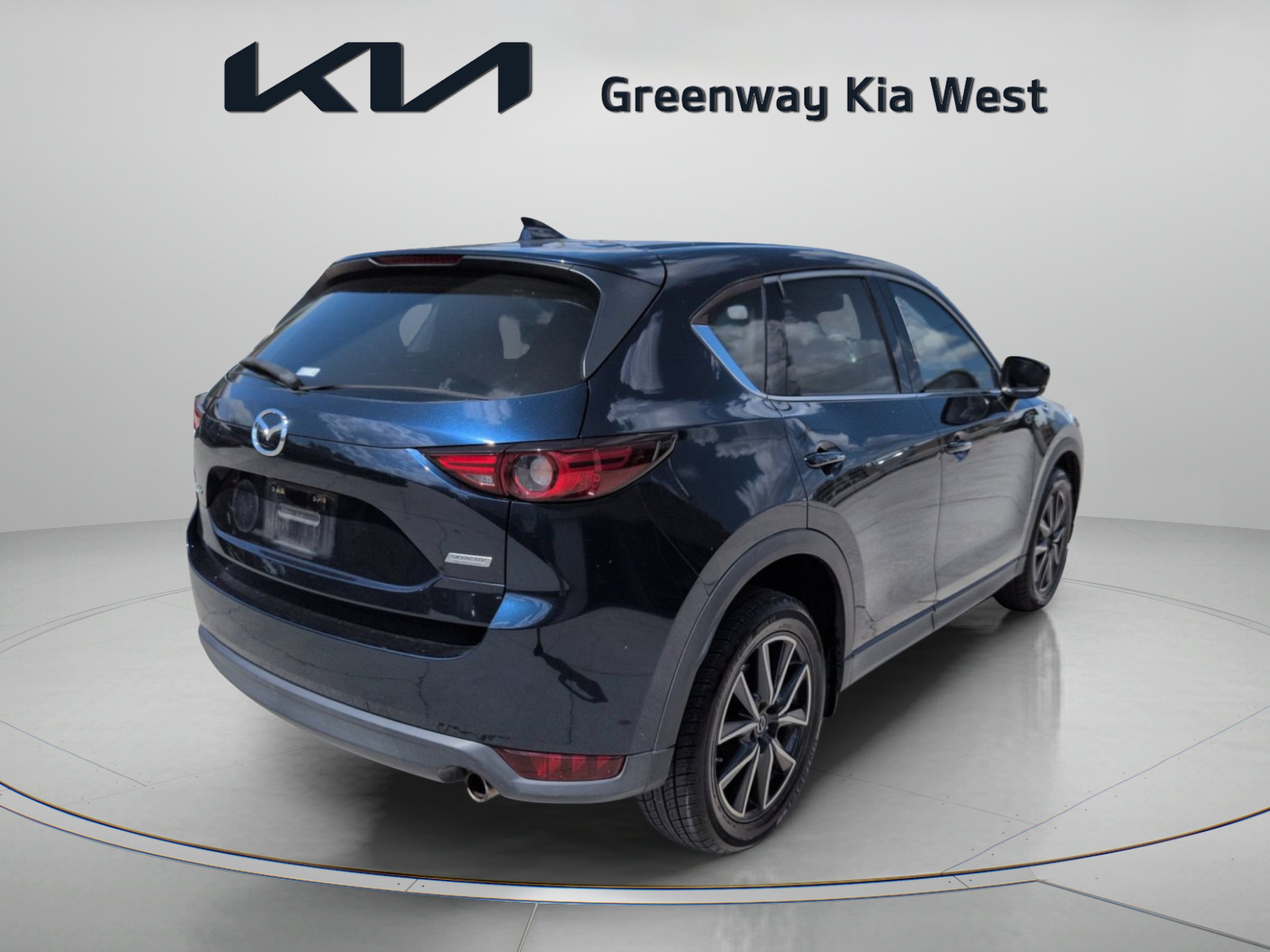 Used 2017 Deep Crystal Blue Mica Mazda Grand Select image 8