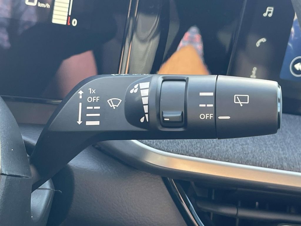 New 2025 Aspen White TriCoat Nissan SV image 20