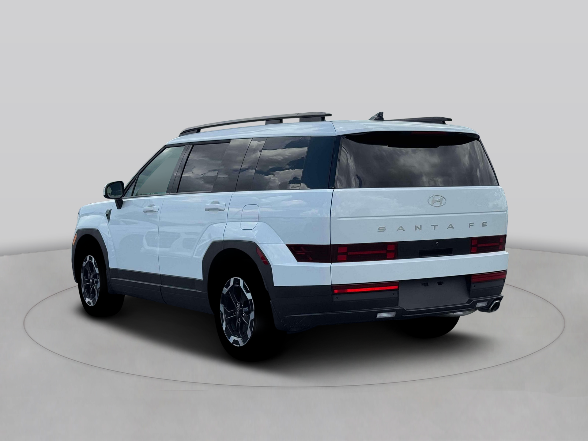 New 2026 White Hyundai SEL FWD image 5