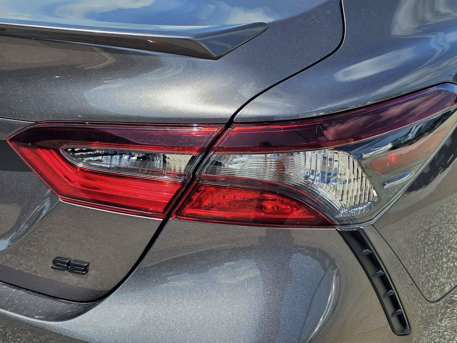 2024 Toyota Camry SE - Photo 9