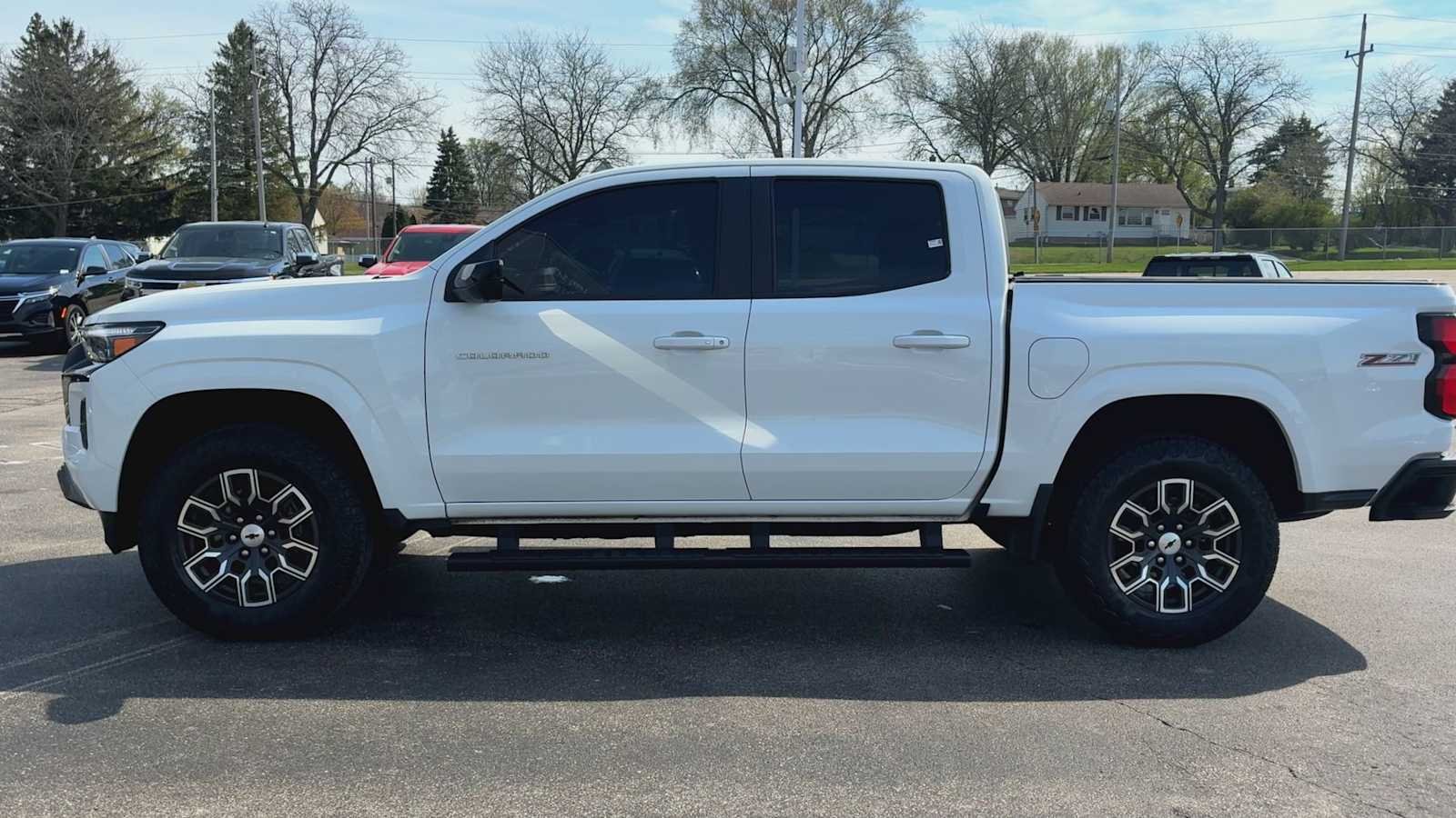 Certified Used 2023 Summit White Chevrolet Z71 image 8
