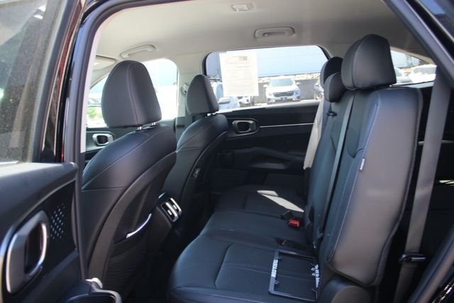 Used 2026 Black Kia EX image 24