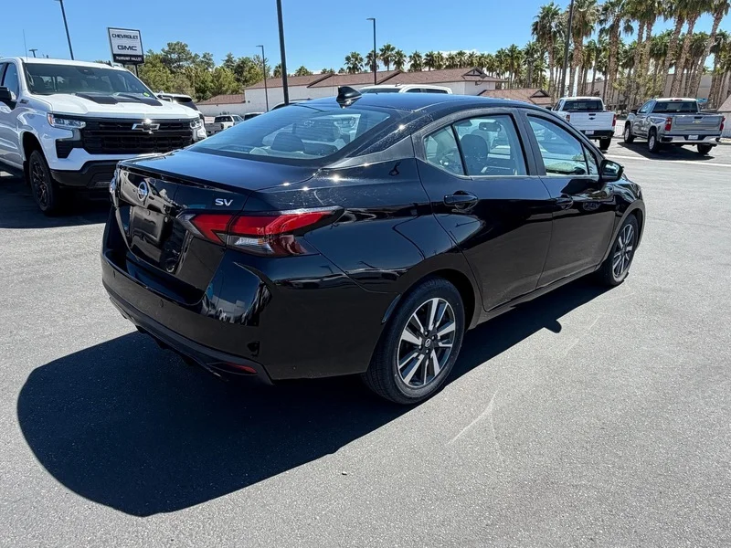 Used 2021 Super Black Nissan SV image 3