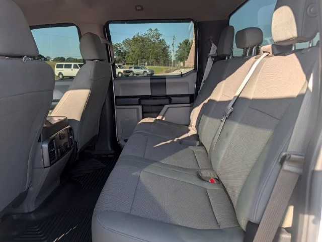 Used 2017 White Ford Lariat image 25