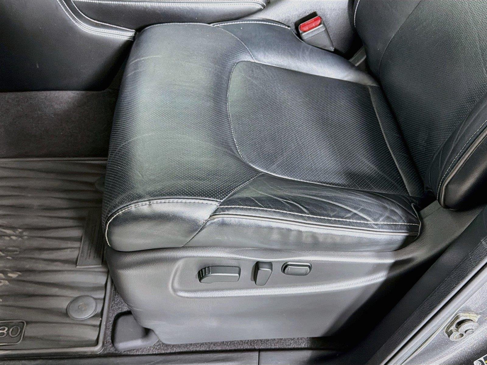 Used 2020 Liquid Platinum INFINITI LUXE image 19