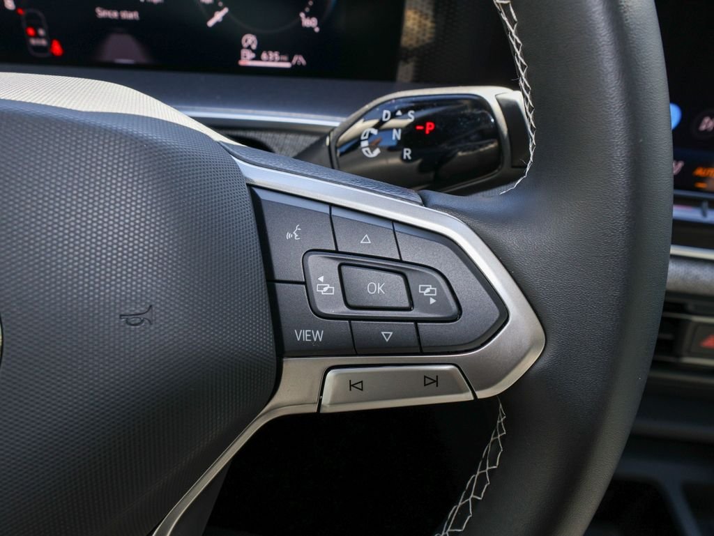 New 2026 Black Volkswagen 2.0T S image 25