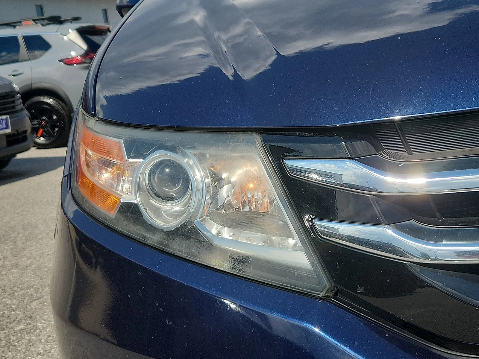 Used 2014 Blue Honda EX image 9