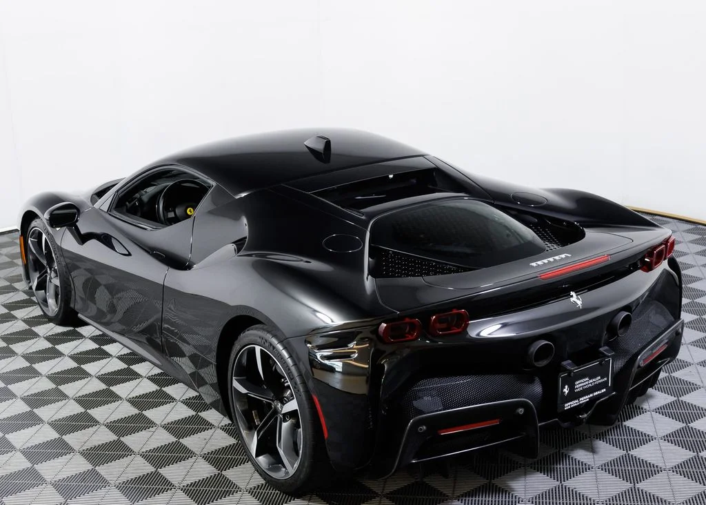 Certified Used 2022 Nero Ferrari Base image 12
