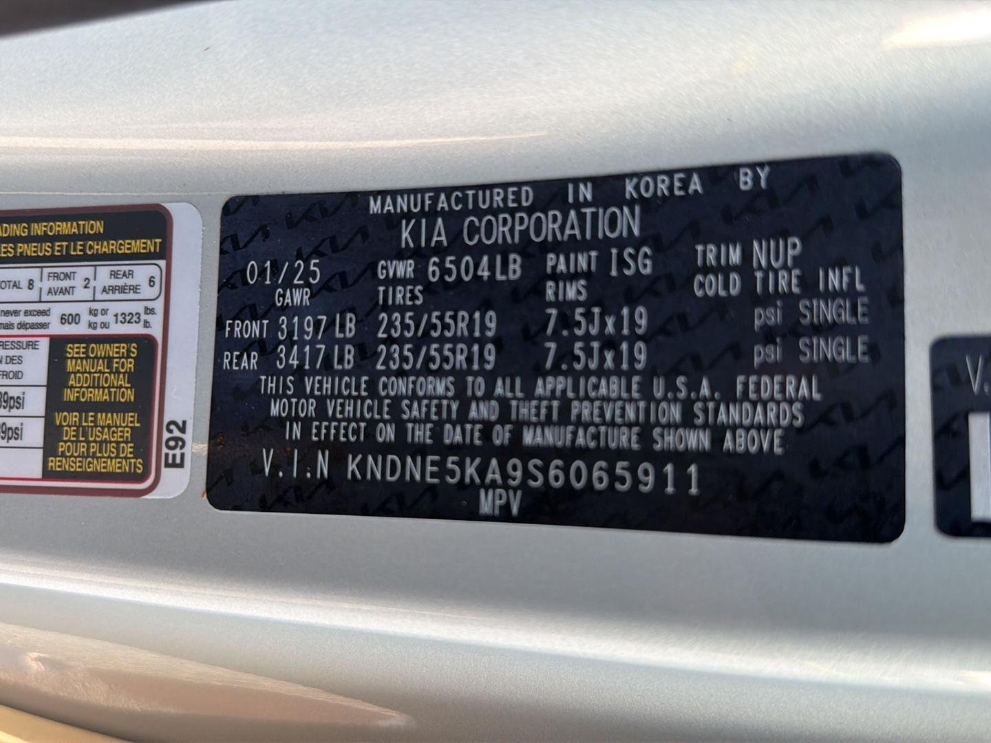 Used 2025 Ivory Silver Gloss Kia SX image 40